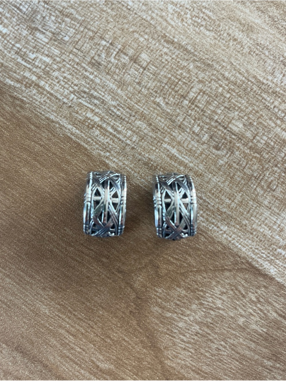 Vintage Premier Designs Silver Trellis Huggie Hoop Earrings